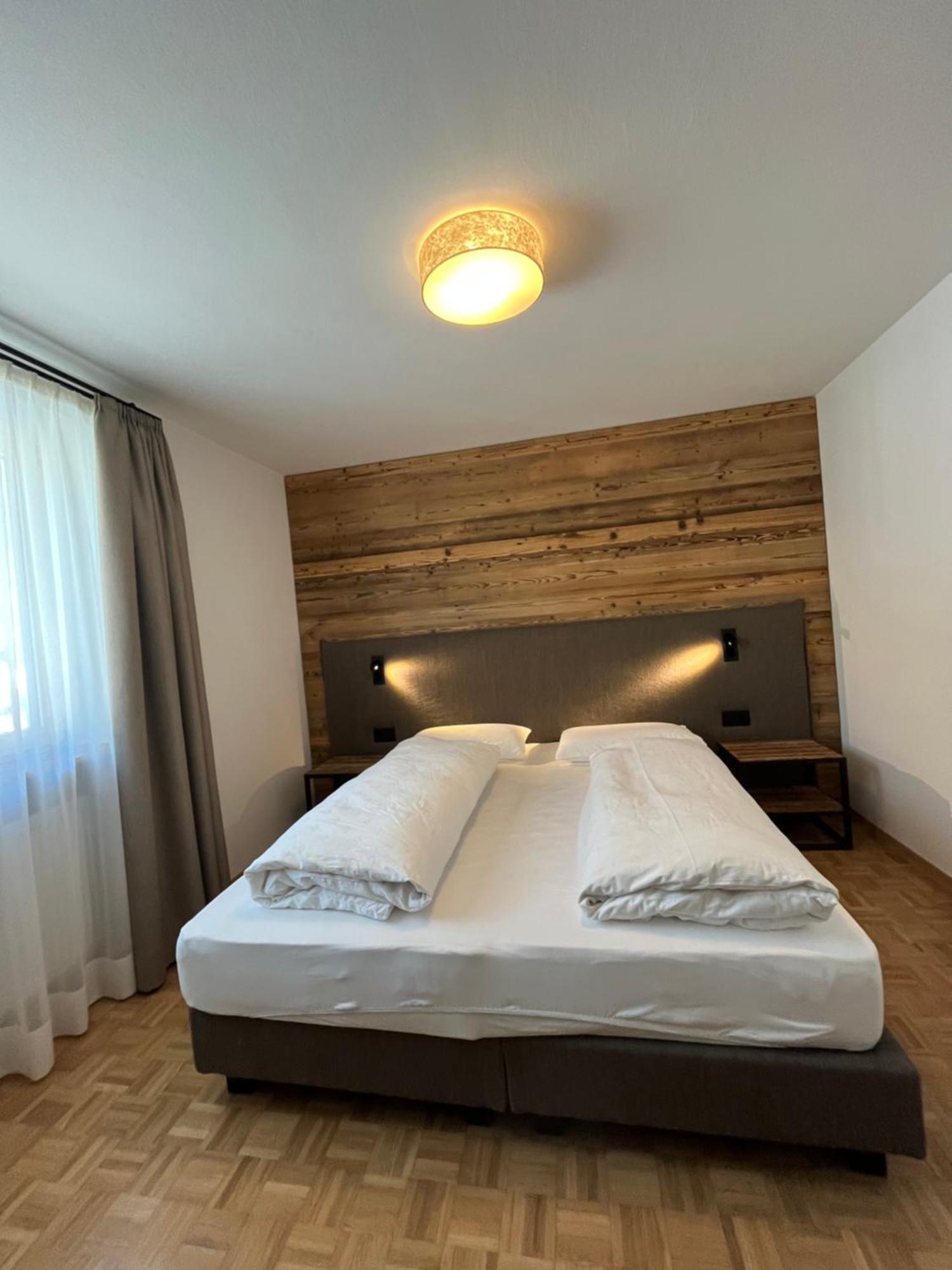 B&B Marina Contacless Check In Santa Cristina Val Gardena Kamer foto